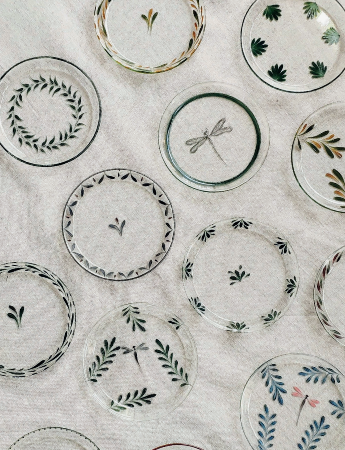 Juego doce platos de pan pintados a mano LOS VASOS DE AGUA CLARA